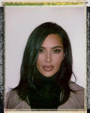 Kim Kardashian Nude Photos photo 69