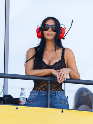 Kim Kardashian Nude Photos photo 173