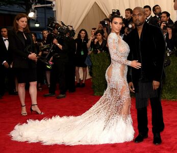 Kim Kardashian Nude Photos photo 228