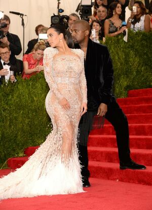 Kim Kardashian Nude Photos photo 232