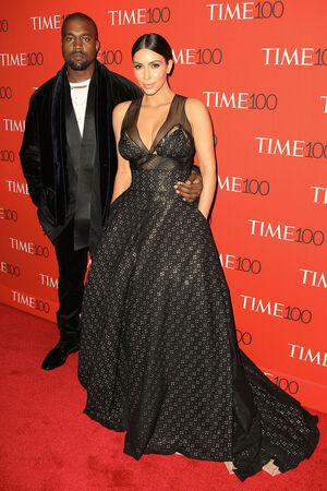 Kim Kardashian Nude Photos photo 272