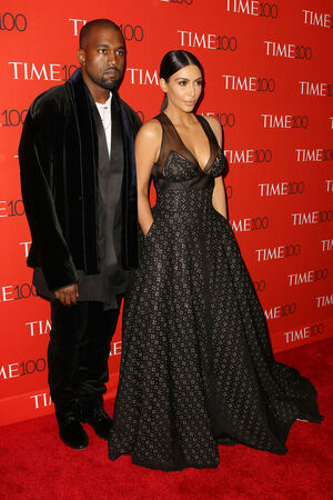 Kim Kardashian Nude Photos photo 279