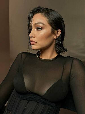 Aaliyahhadid Nude Photos photo 125