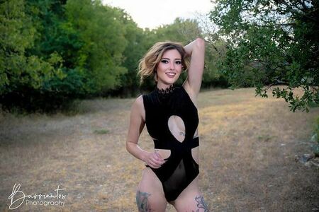 Katie Kinz Nude Photos photo 33