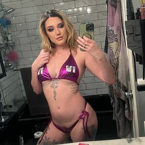 Katie Kinz Nude Photos photo 34