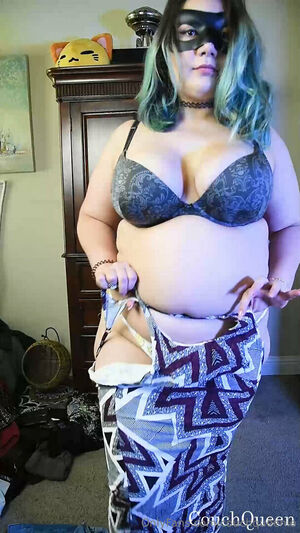 Couchqueenie Nude Photos photo 261