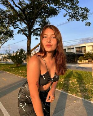 LizetteDayana2003 Nude Photos photo 3