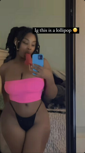 Ravedini Nude Photos photo 3