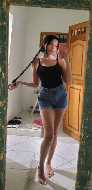 WoodGiselle Nude Photos photo 22