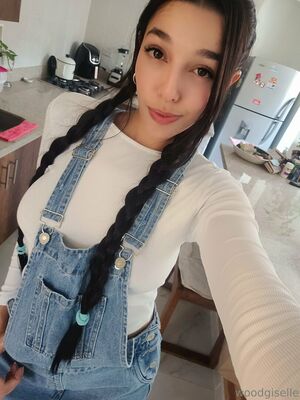 WoodGiselle Nude Photos photo 46