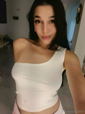 WoodGiselle Nude Photos photo 47