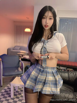 Yunjini Nude Photos photo 196