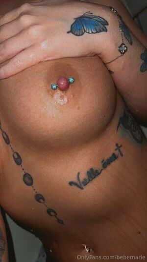 BebeMarie Nude Photos photo 21