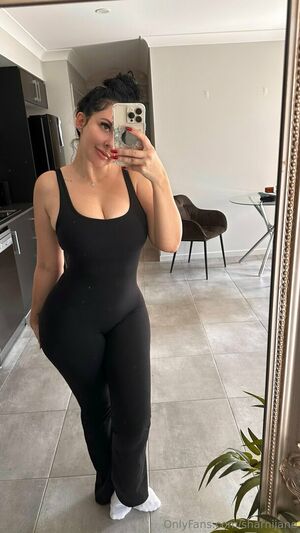 SharniJane Nude Photos photo 37