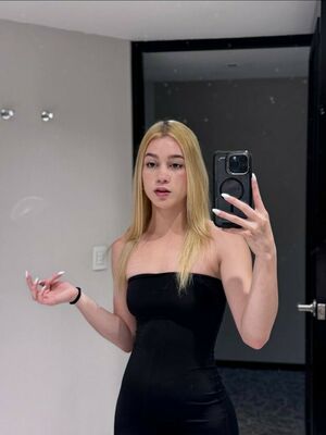 Hanna Marnere Nude Photos photo 138