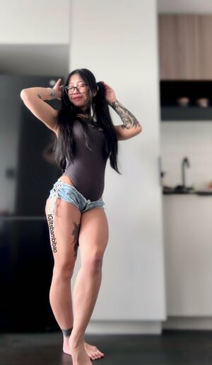 Amber Tan Nude Photos photo 11