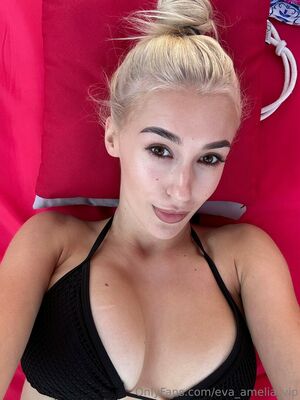 Eva Amelia Nude Photos photo 16