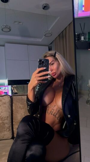Milanasw Nude Photos photo 55