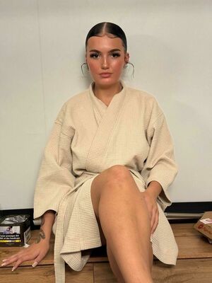 JusteDonna Nude Photos photo 1