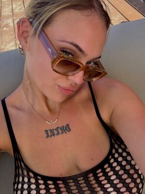 ZoeyPink Nude Photos photo 7