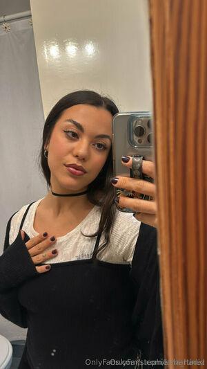Stephie Martinez Nude Photos photo 14