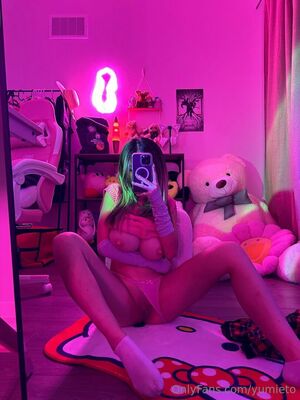 Yumi Eto Nude Photos photo 2