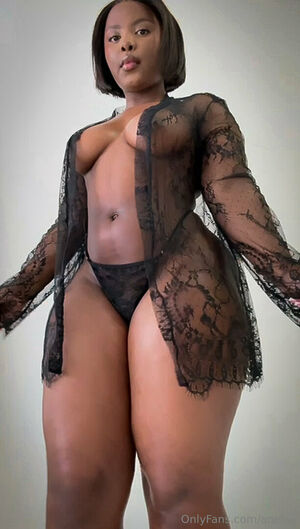 Anelay Nude Photos photo 42