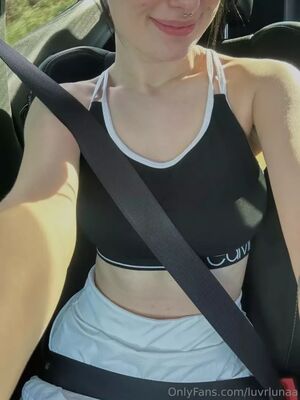 Luvrlunaa Nude Photos photo 18