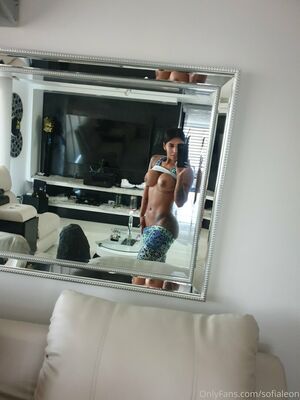 Sofia Leon Nude Photos photo 18