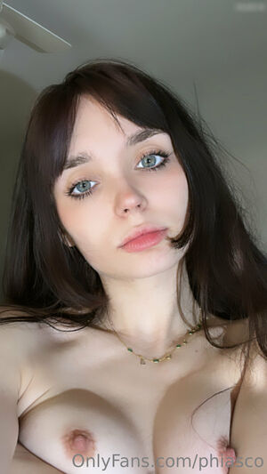 Phiasco Nude Photos photo 28