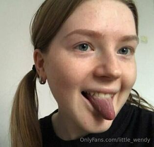 Little_Wendy Nude Photos photo 37