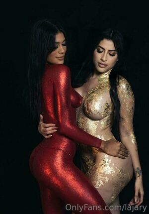 La Jary Nude Photos photo 3