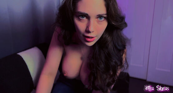 Ellie Skyes Nude Photos photo 117