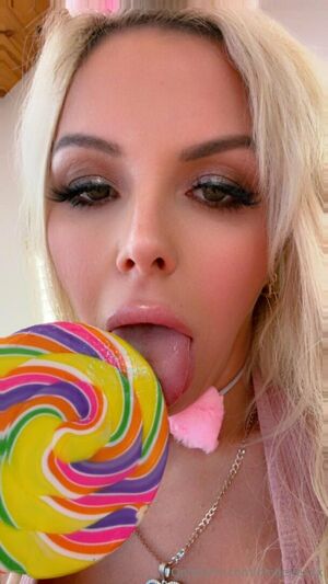 NinaElleXXX Nude Photos photo 115