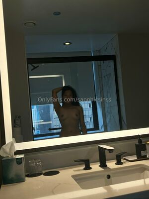 Sapphicsinss Nude Photos photo 4