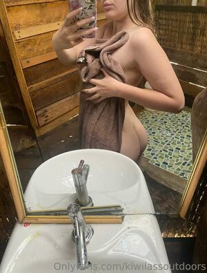KinkyKiwiChick Nude Photos photo 77