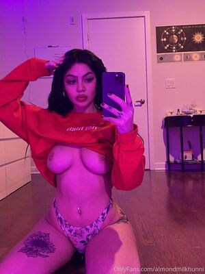 Almondmilkhunni Nude Photos photo 11
