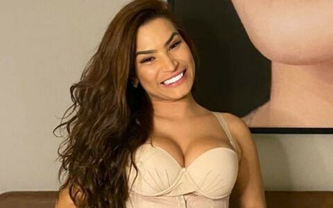 Raissa Barbosa Nude Photos photo 9