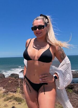Raissa Barbosa Nude Photos photo 13