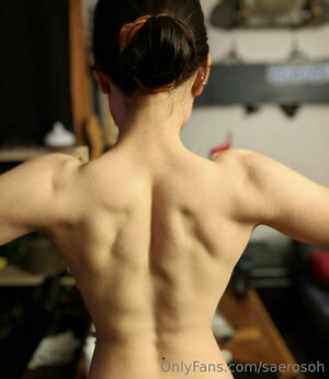Saerosoh Nude Photos photo 56