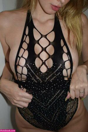 Yus Lopez Nude Photos photo 29