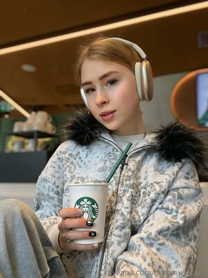 Gemmy Grace Nude Photos photo 15