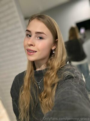 Gemmy Grace Nude Photos photo 21