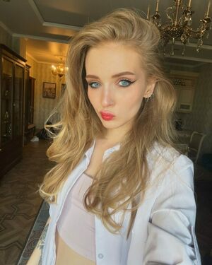 Dolly Rud Nude Photos photo 11