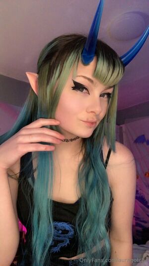 Auragotchi Nude Photos photo 2