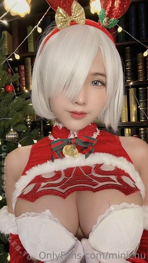 Minichu Nude Photos photo 81
