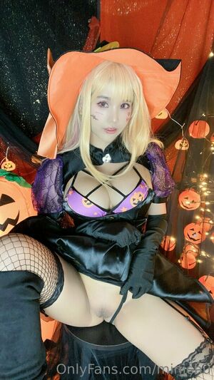 Minichu Nude Photos photo 168