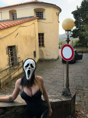 Eva Menta Nude Photos photo 35