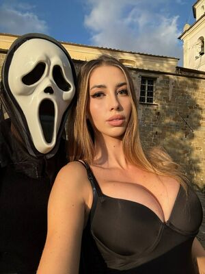Eva Menta Nude Photos photo 38