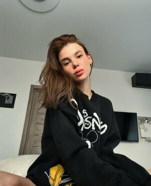 Ani Butler Nude Photos photo 3